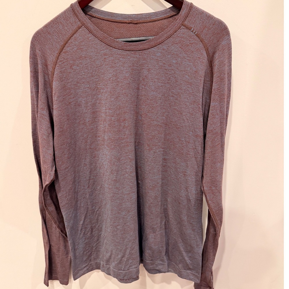 Lululemon Metal Vent Tech Long Sleeve Shirt‎ Mens Large Rust Orange Blue Heather